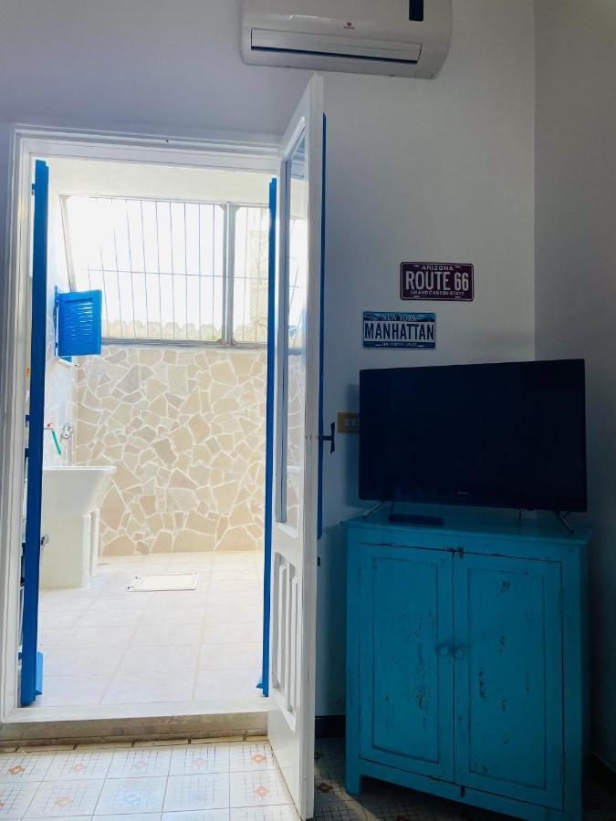 Lovely 2 Bedroom Rental Unit,Patio And Close Beach ซานเปียโตร อิน เบวานญา ภายนอก รูปภาพ